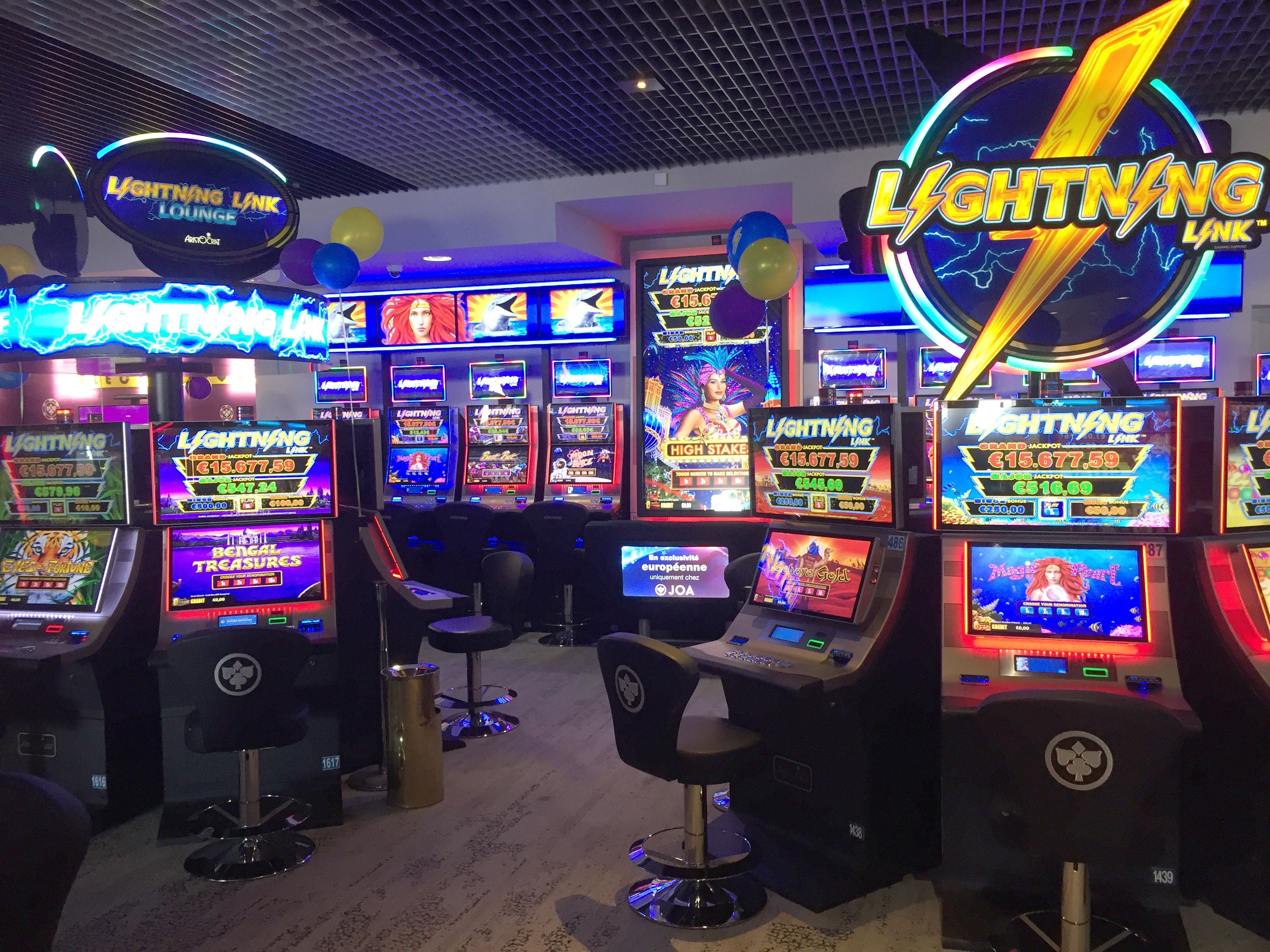 lightning link slot machine online